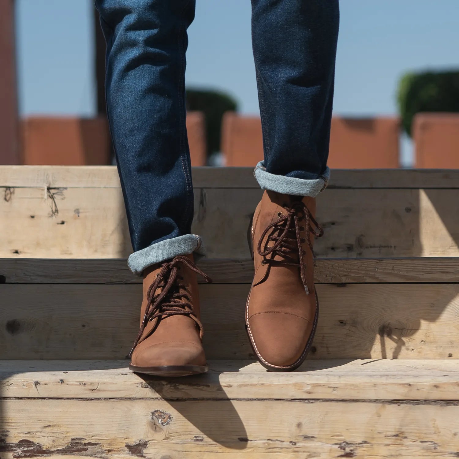 Knight Derby Oil Pull-up Brown Leather Boots